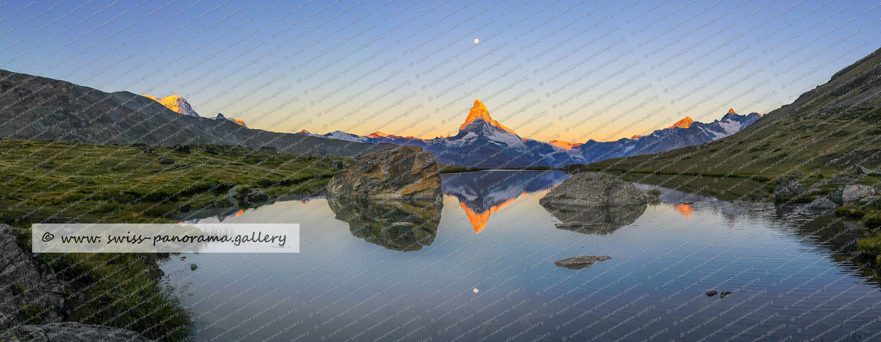 Switzerland Zermatt Stellisee Sonnenaufgang bei Vollmond swiss-panorama.gallery Schweizer Alpenpanorma